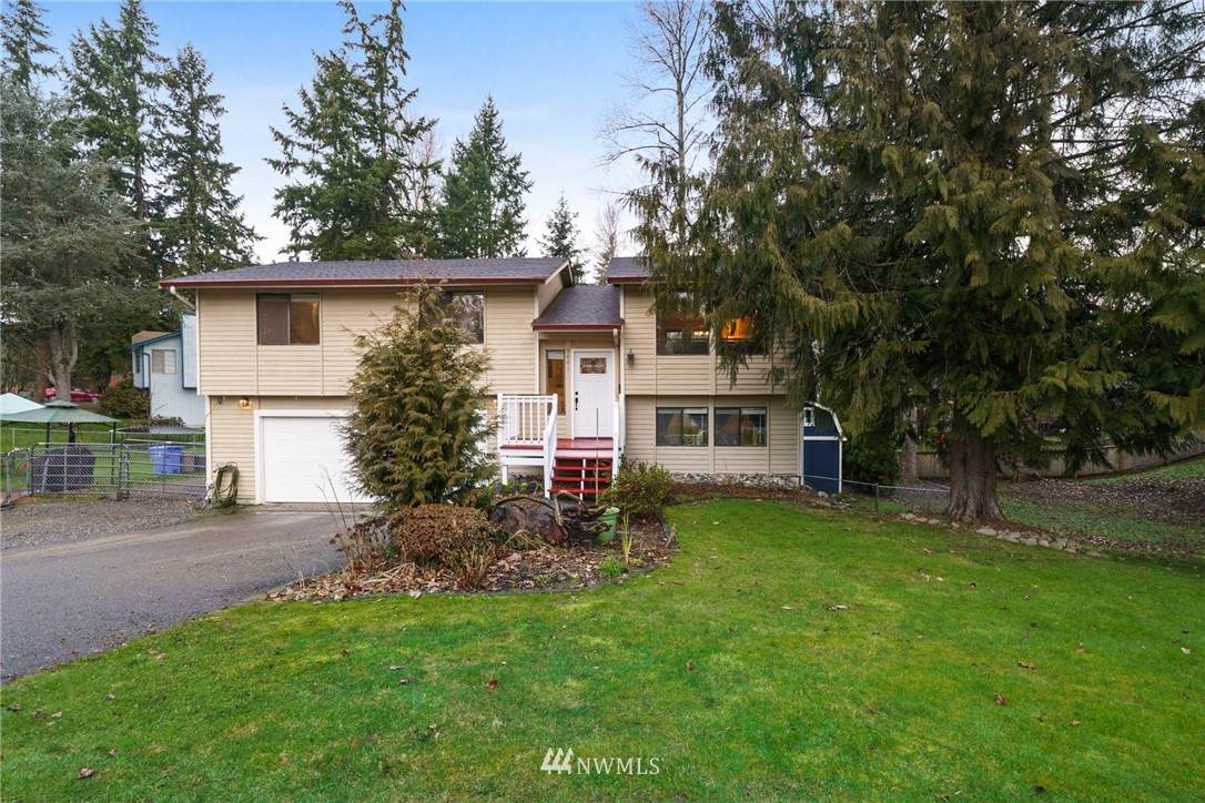 9401 157th Street - Photo 1