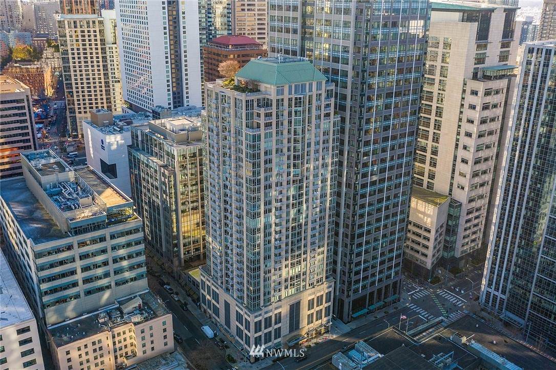 819 Virginia Street - Photo 1