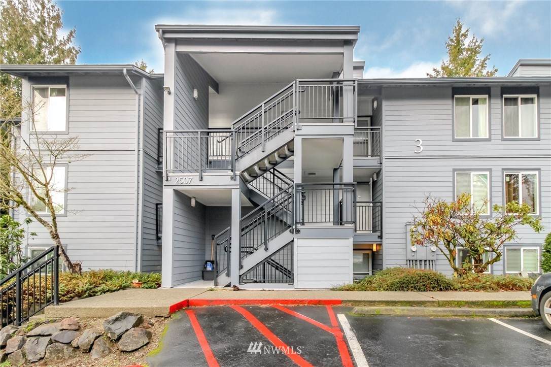 2507 4th Street - Photo 1