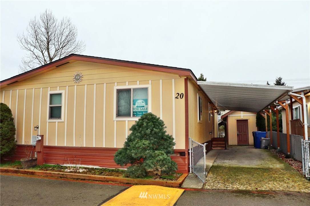 15410 272nd Street - Photo 1