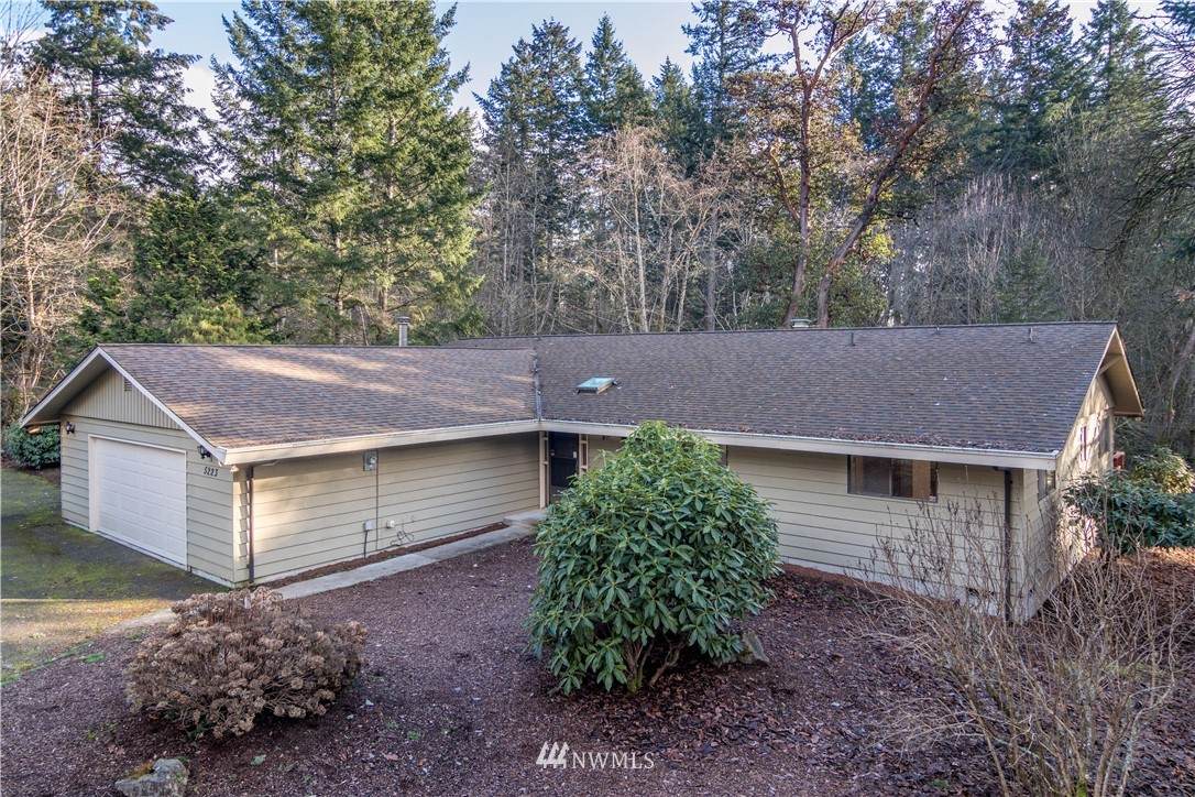 5223 43rd Avenue Ct - Photo 1