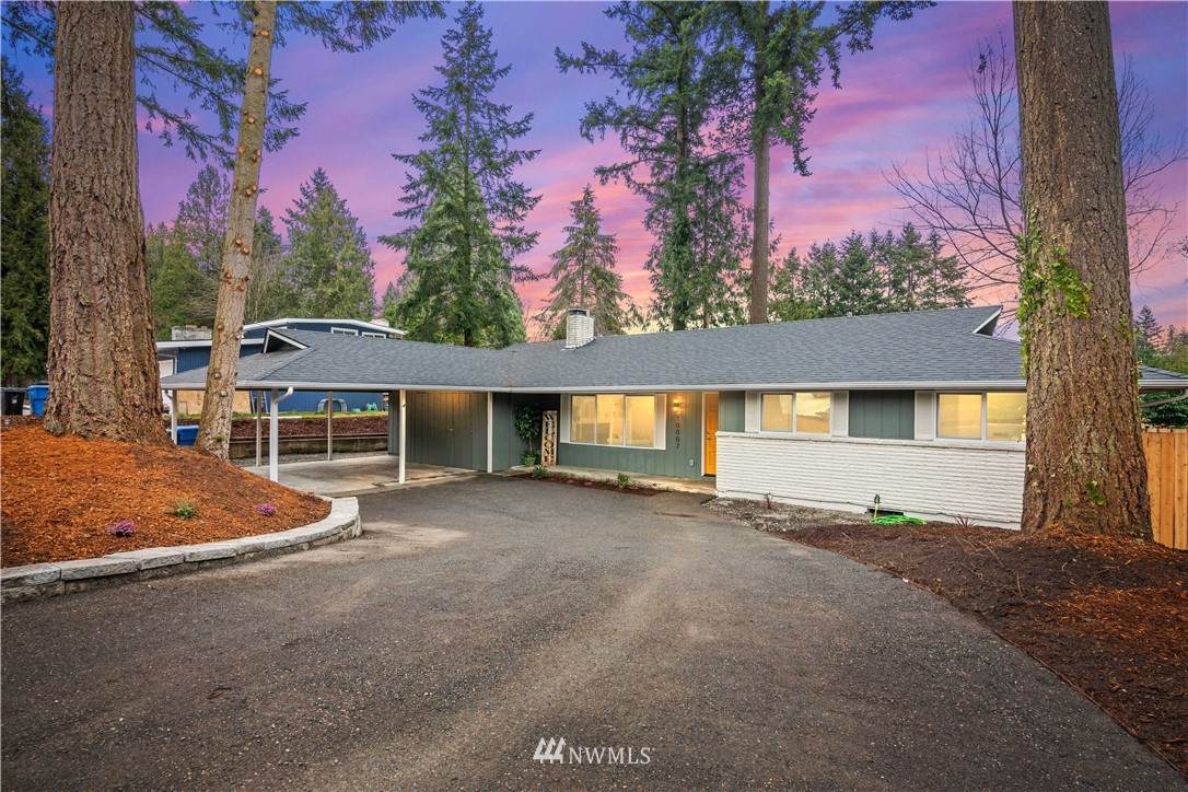 10007 64th Avenue Ct - Photo 1
