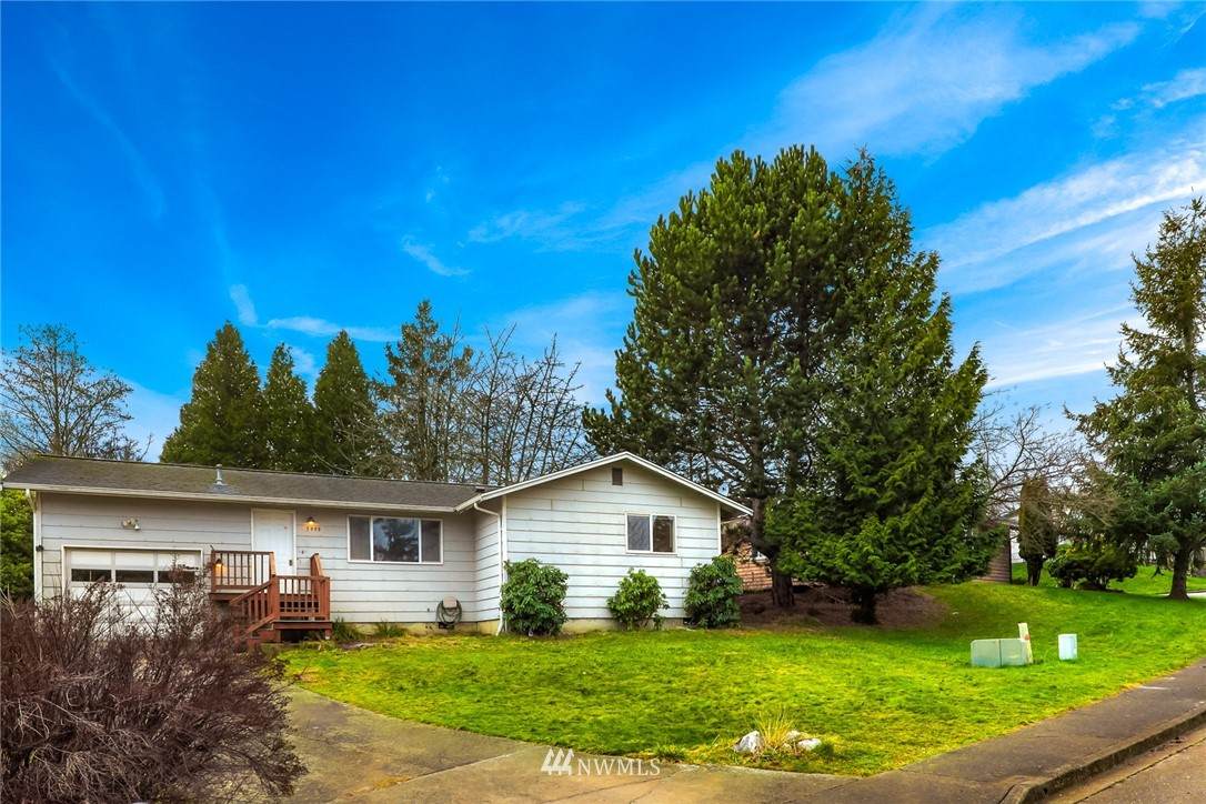 5999 Sunshine Drive - Photo 1