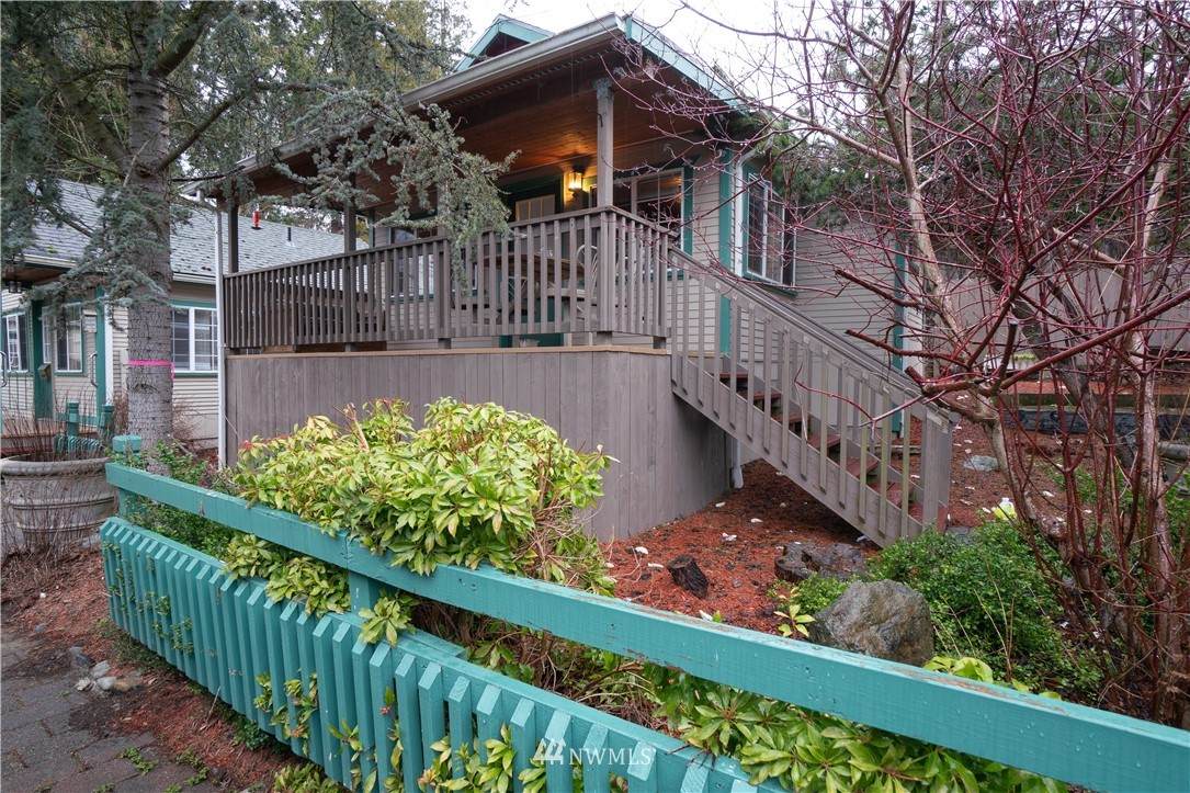 4973 Cottonwood Court - Photo 1