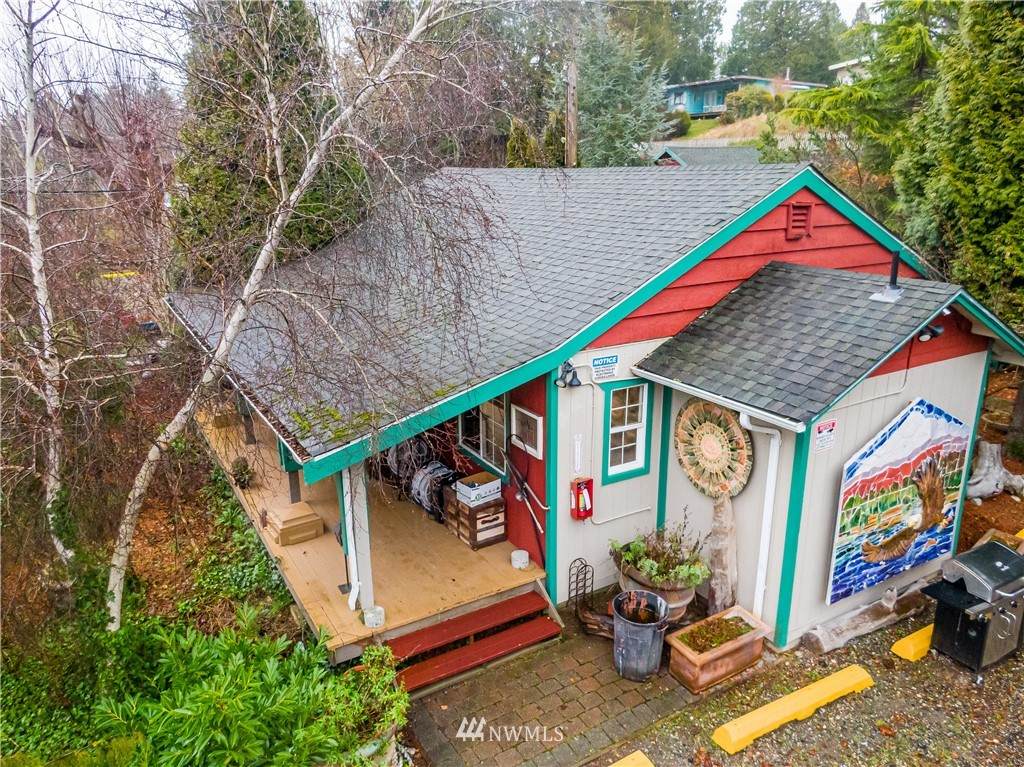 4973 Cottonwood Court - Photo 1