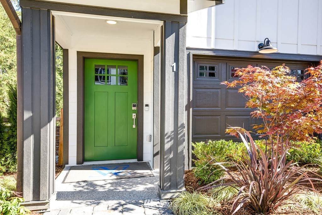 2009 101st Avenue - Photo 1
