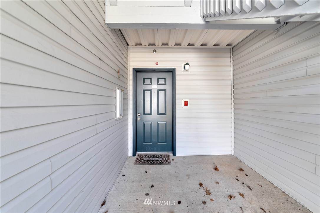 33020 10th Avenue - Photo 1