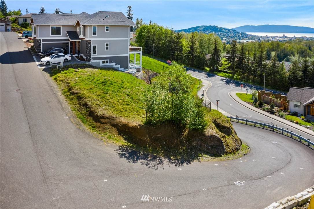 3239 Stonecrop Lane - Photo 1