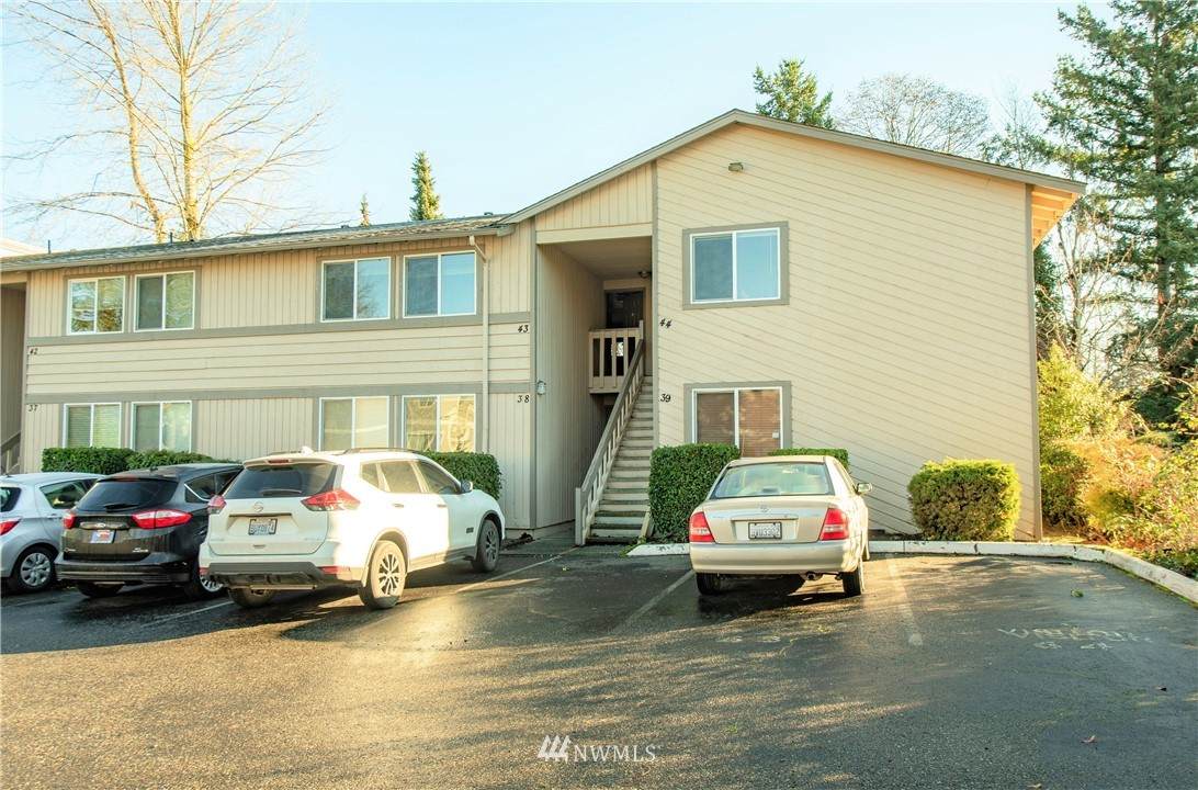 3538 Northwest Avenue - Photo 1