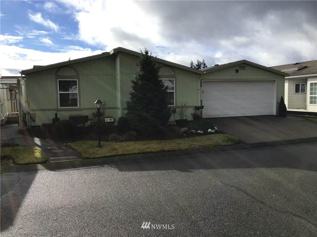 1914 138th Street Ct - Photo 1