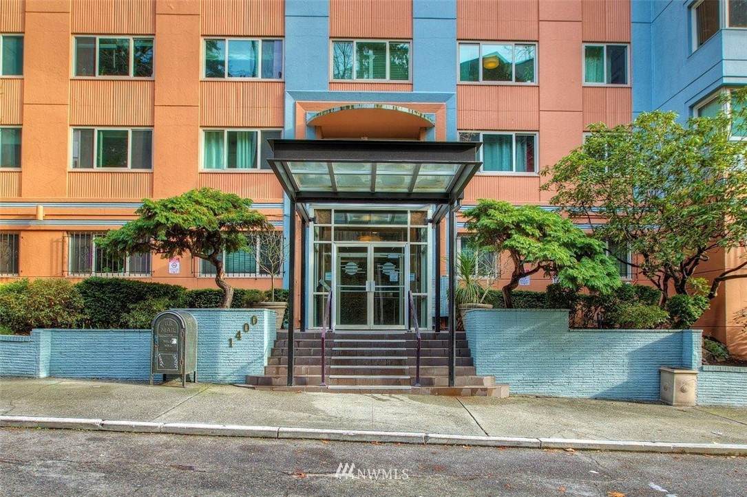 1400 Hubbell Place - Photo 1