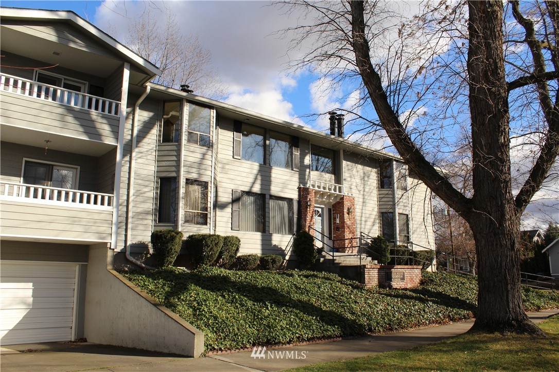 399 Palouse Street - Photo 1
