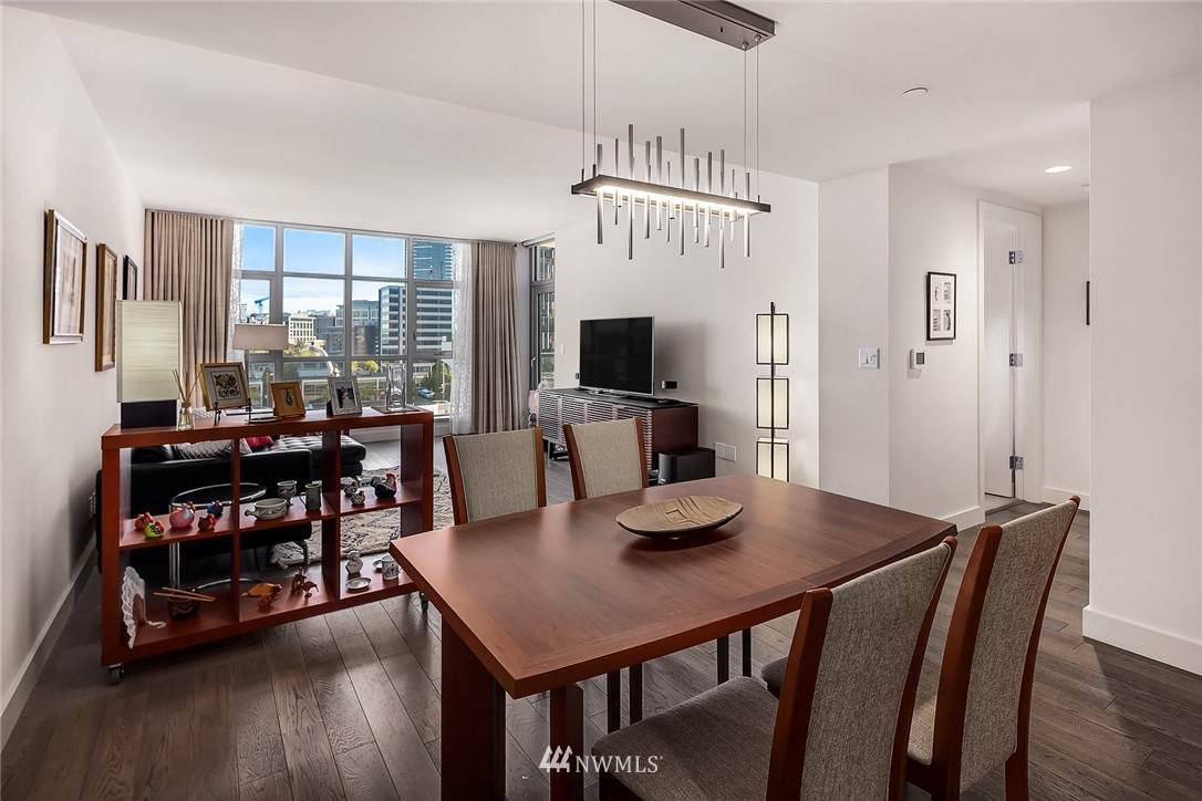 588 Bell Street - Photo 1