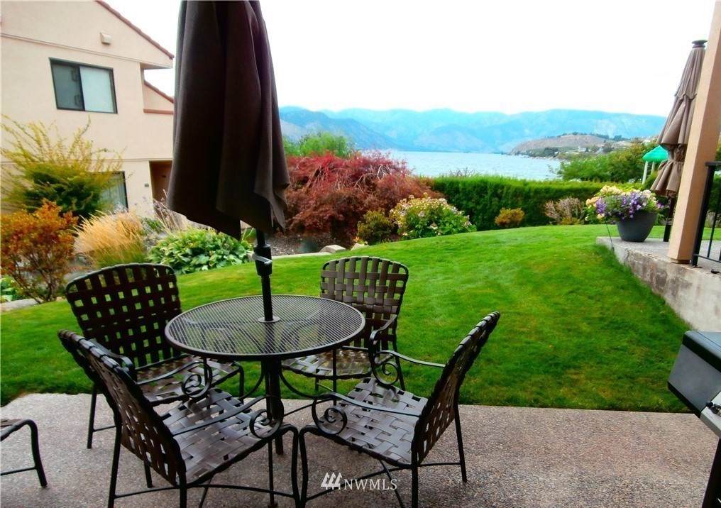 100 Lake Chelan Shores Drive - Photo 1
