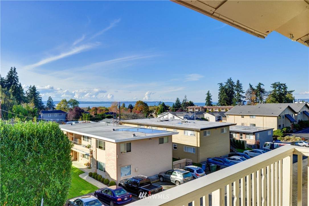630 5th Avenue - Photo 1