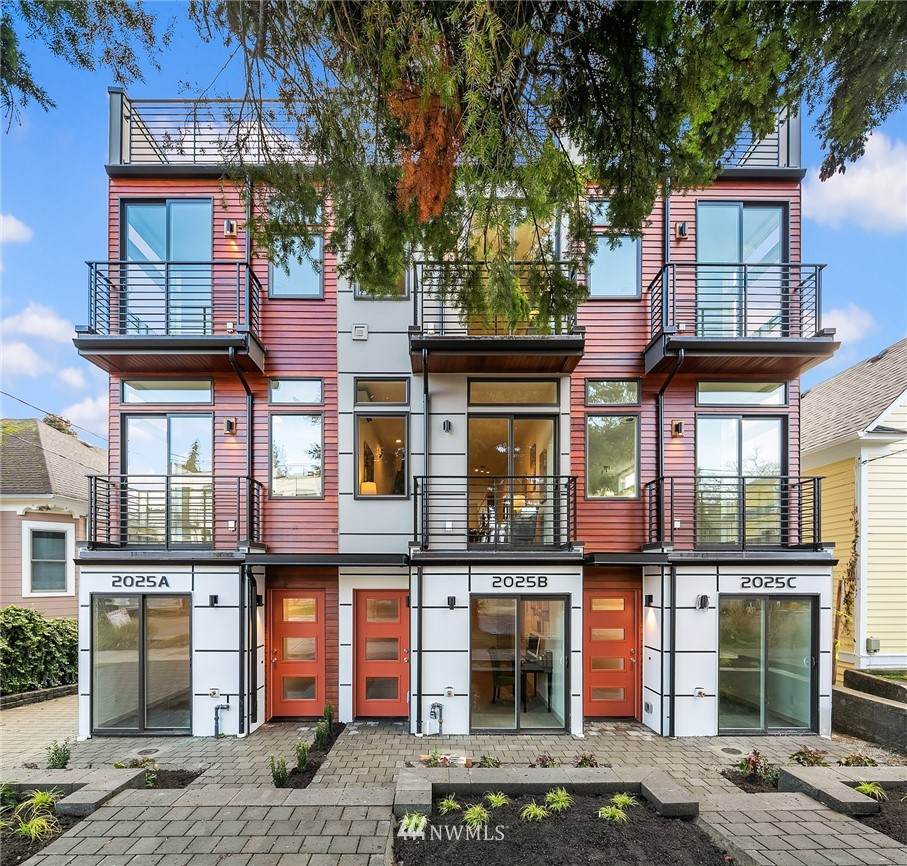 2025 62nd Street - Photo 1