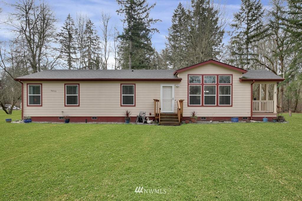 36022 79th Avenue - Photo 1