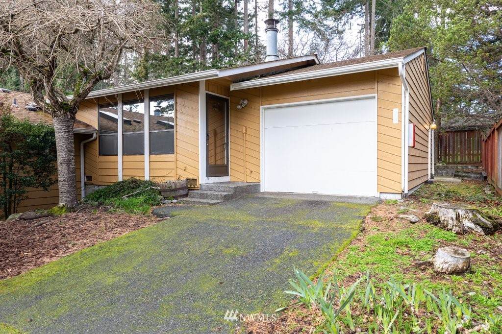 685 Atalanta Way - Photo 1