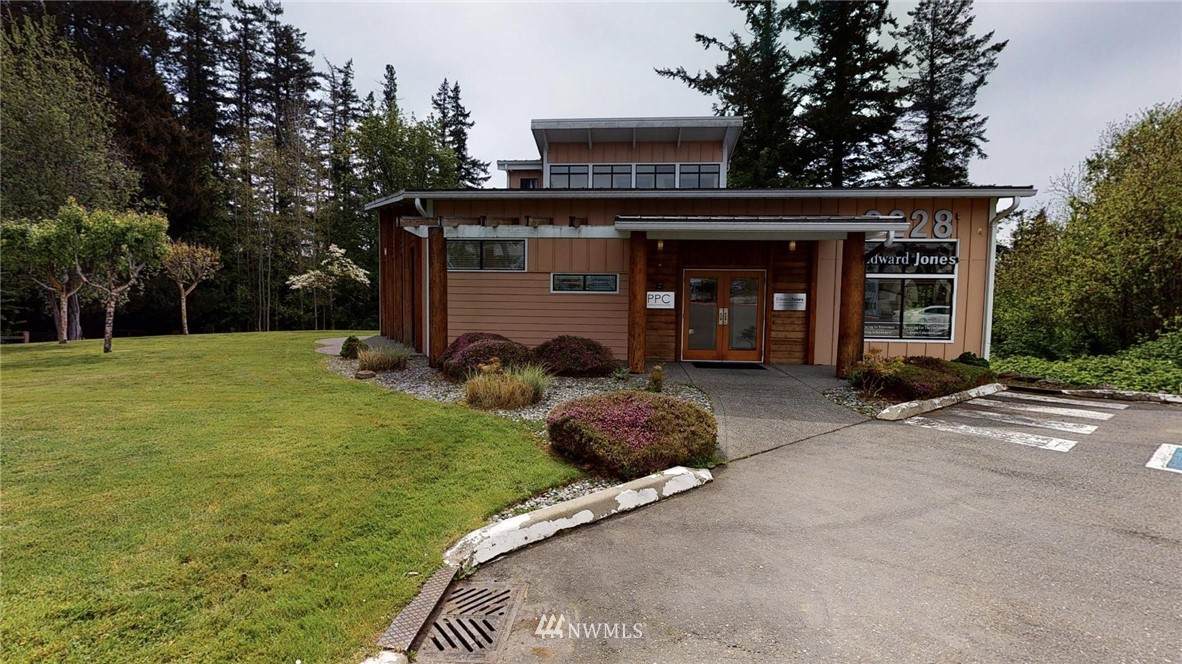 9228 Ridgetop Boulevard - Photo 1