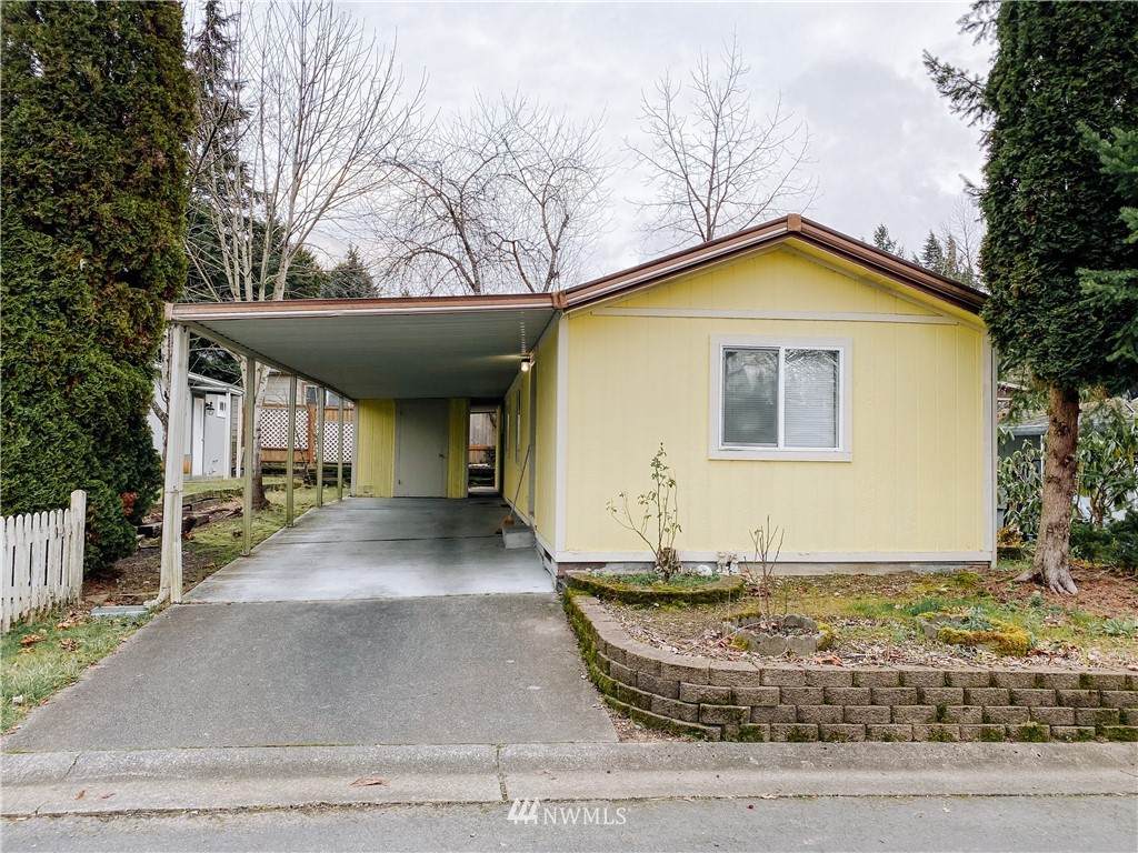 375 Union Avenue - Photo 1