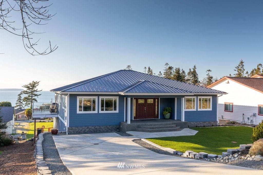 1776 Fircrest Avenue - Photo 1