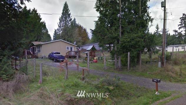 60 Lynwood Drive - Photo 1