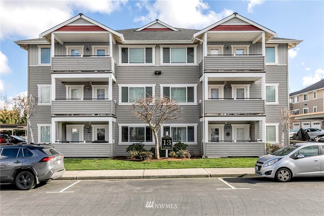 13503 97th Avenue - Photo 1