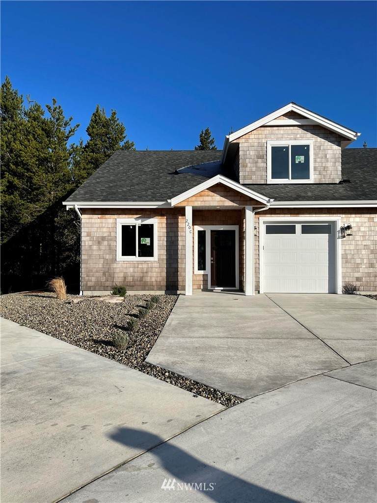 220 28th Street Street - Photo 1