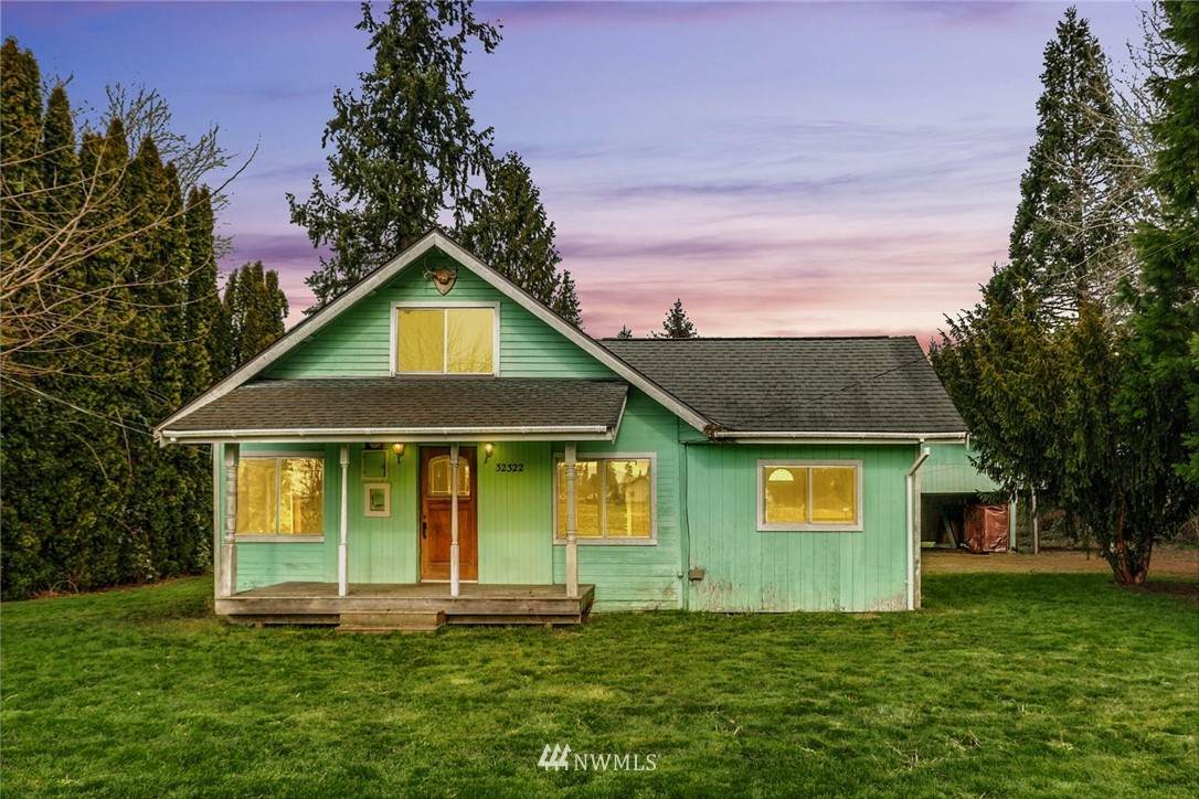 32322 55th Street - Photo 1