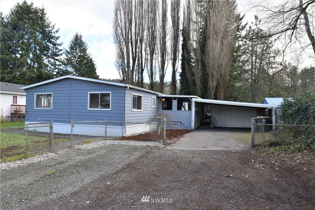 844 Nisqually Park Drive - Photo 1