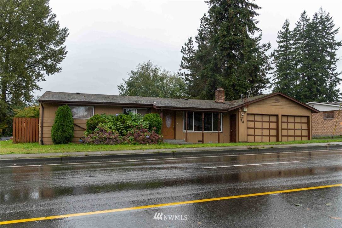 24 112th Street - Photo 1