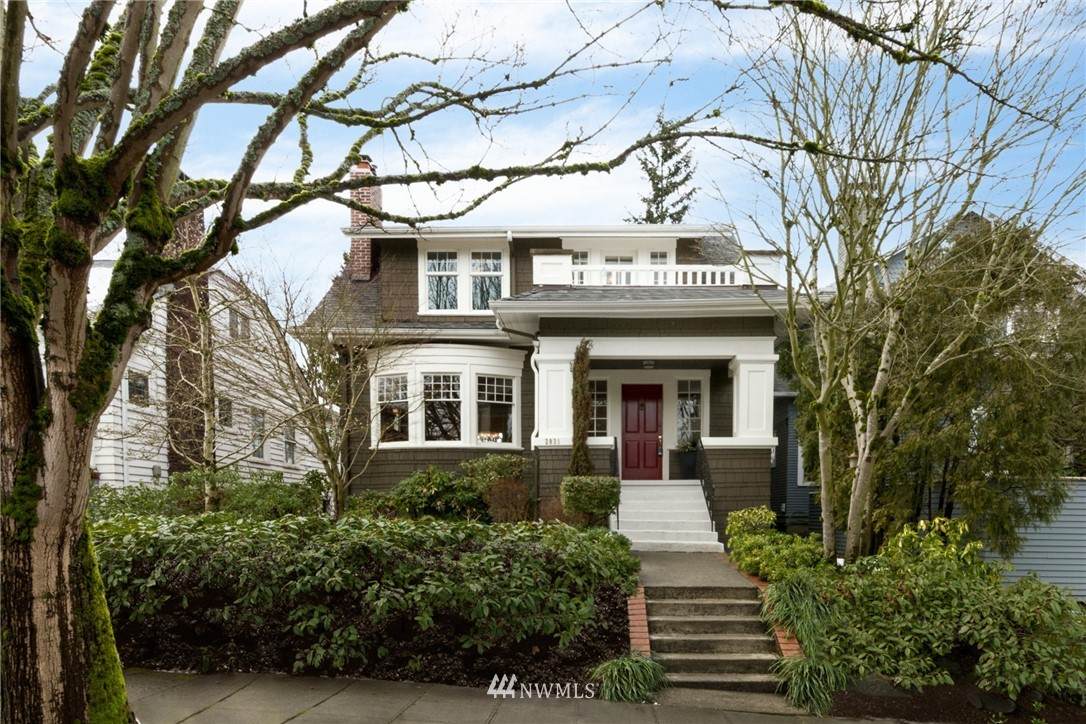 2031 Federal Avenue - Photo 1