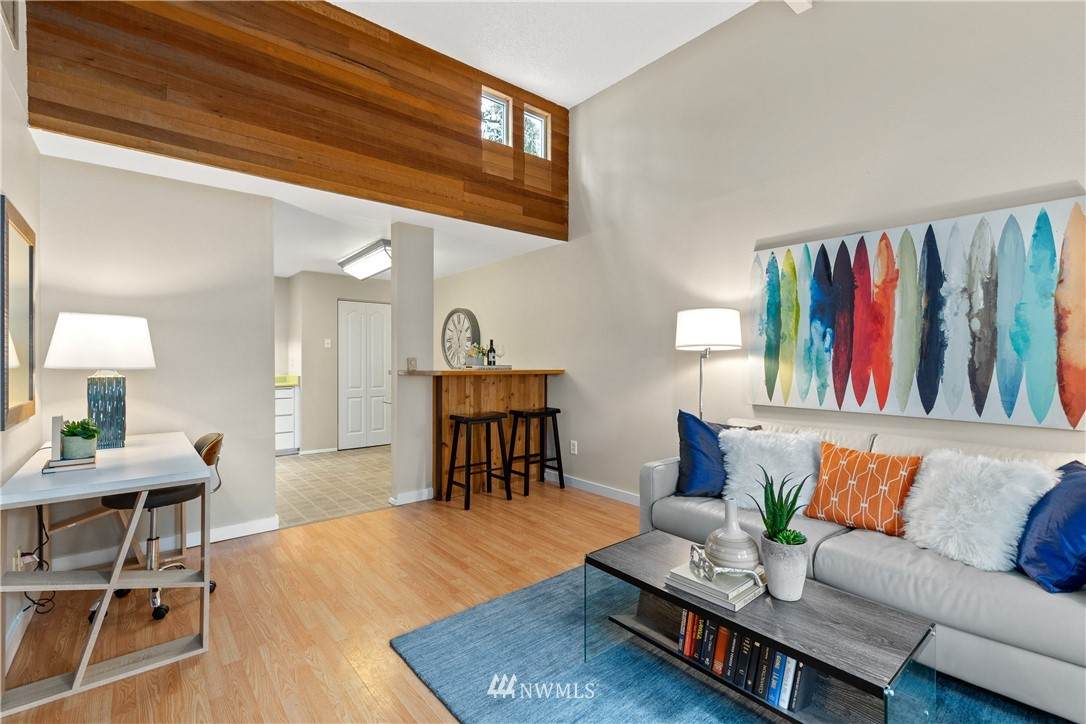 4308 Sunset Boulevard - Photo 1