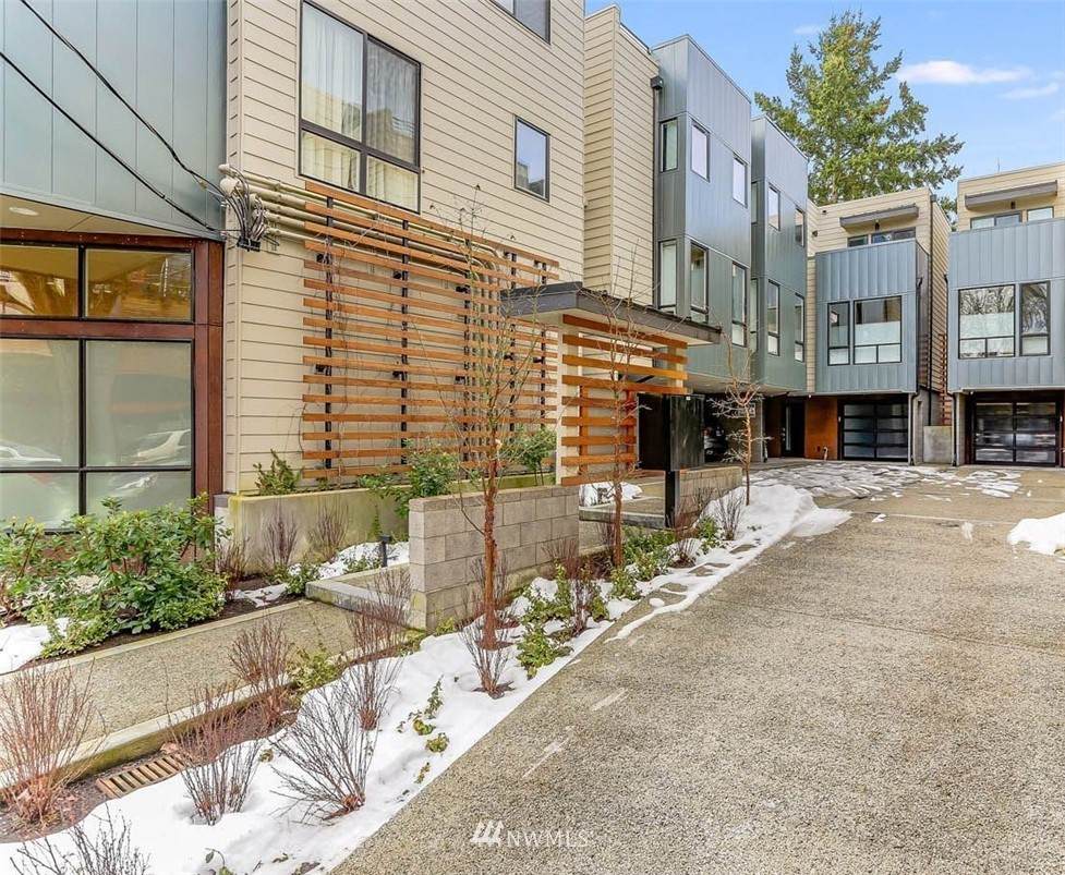 1117 34th Avenue - Photo 1