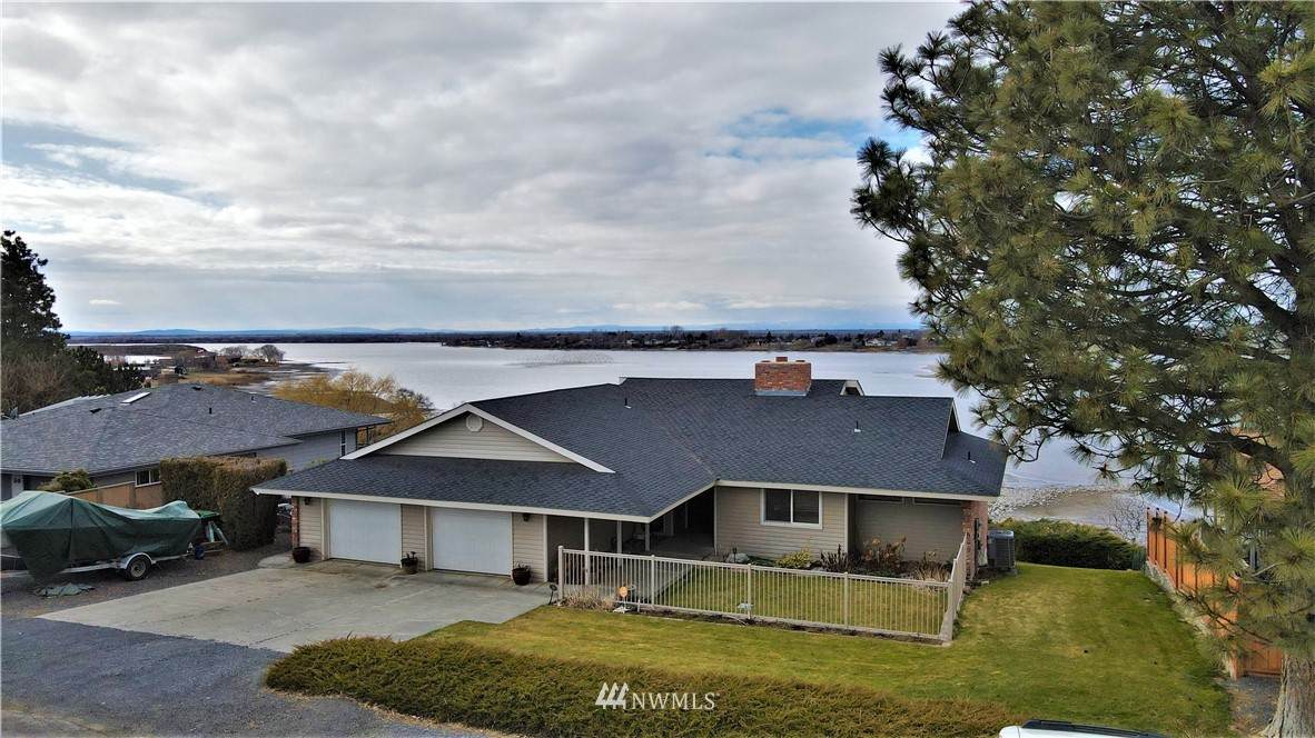 76 Pelican Place - Photo 1