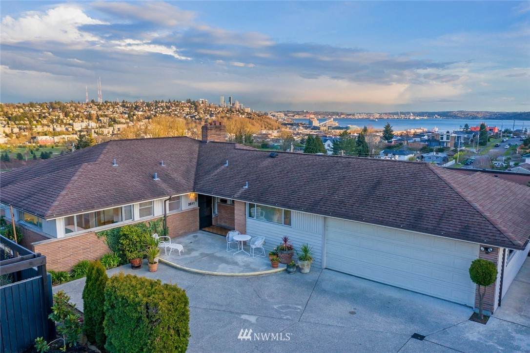 2511 Fulton Street - Photo 1