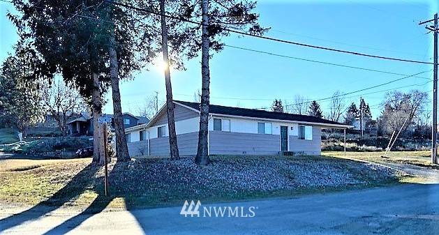 105 Stevens Avenue - Photo 1