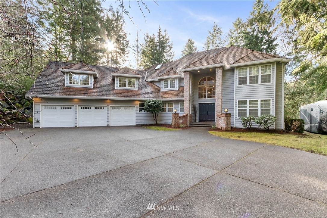 4909 42nd Avenue - Photo 1