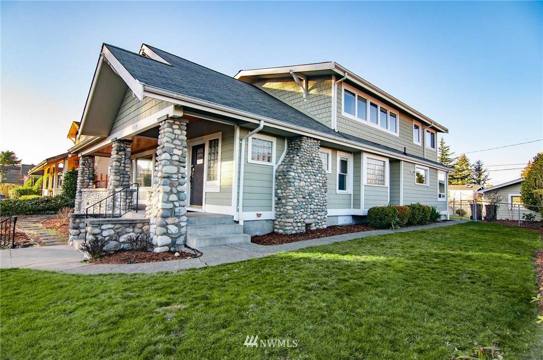 3715 28th Street - Photo 1
