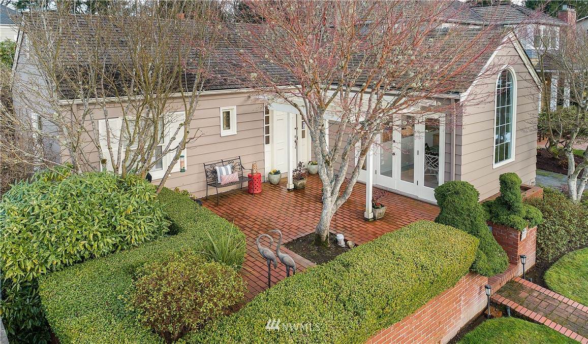 10352 15th Avenue - Photo 1