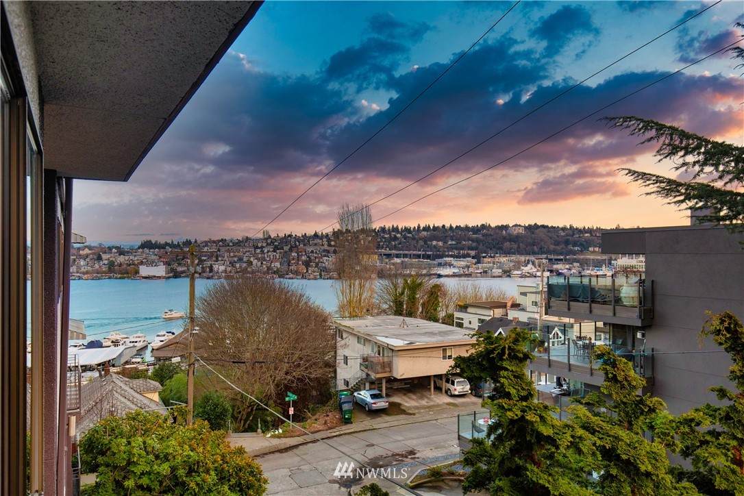 750 Crockett Street - Photo 1
