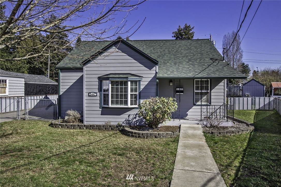 5447 Clarkston Street - Photo 1