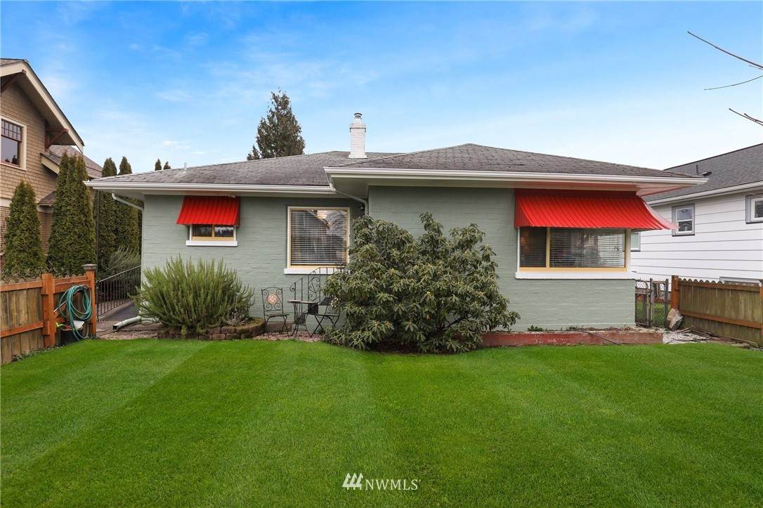 224 D Street - Photo 1