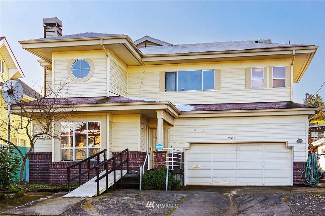 2317 17th Avenue - Photo 1