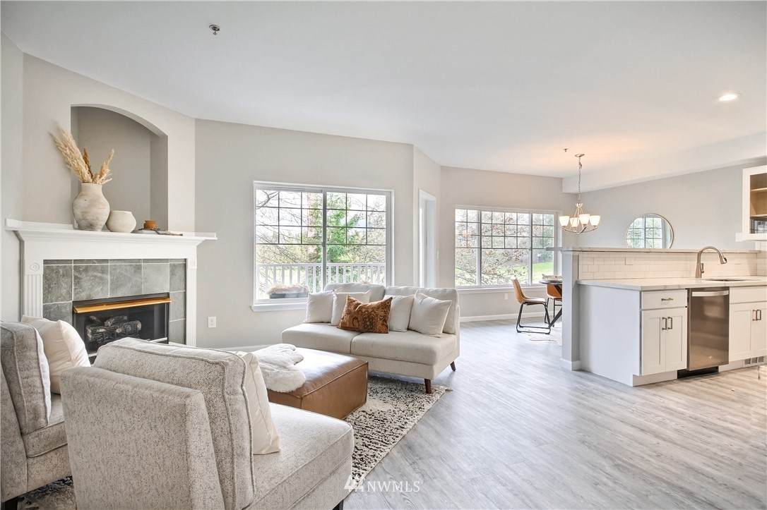 14130 171st Way - Photo 1