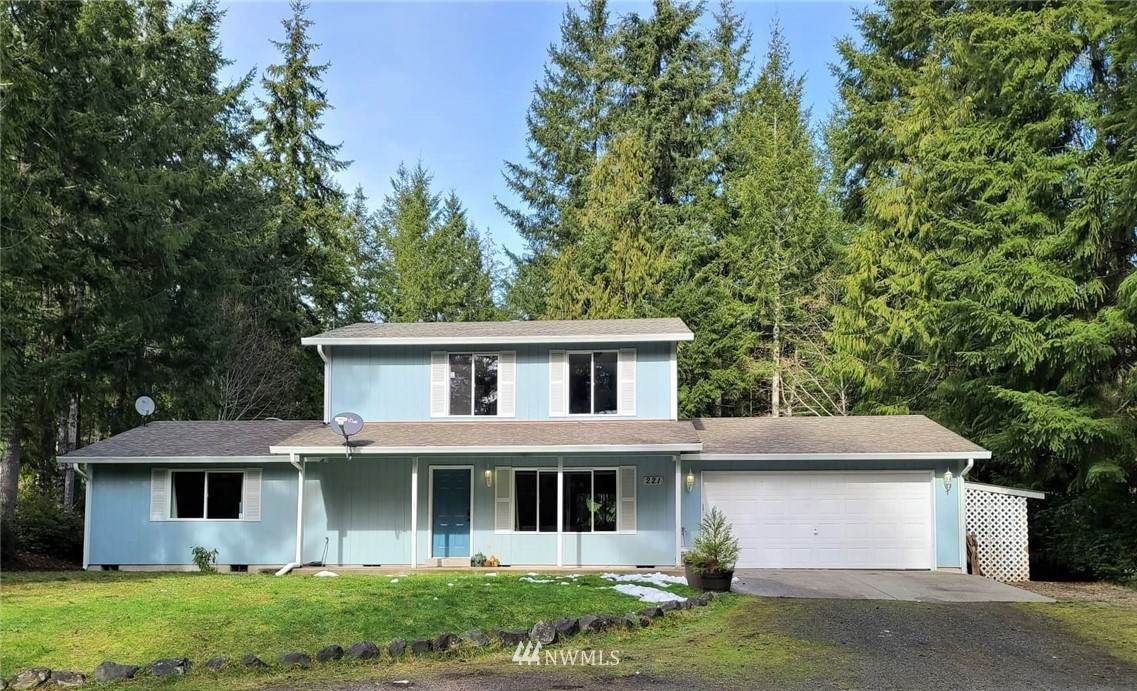 221 Leffler Loop - Photo 1