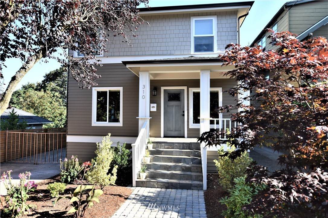 310 Lynn Street - Photo 1