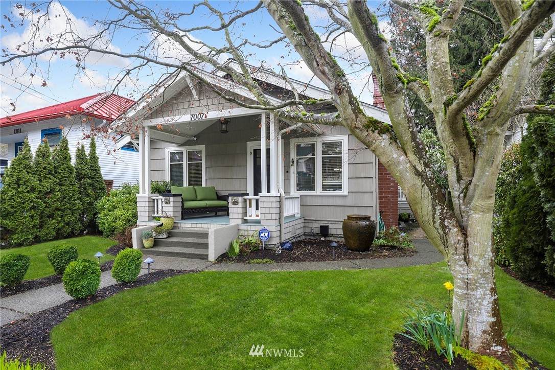 7007 47th Avenue - Photo 1