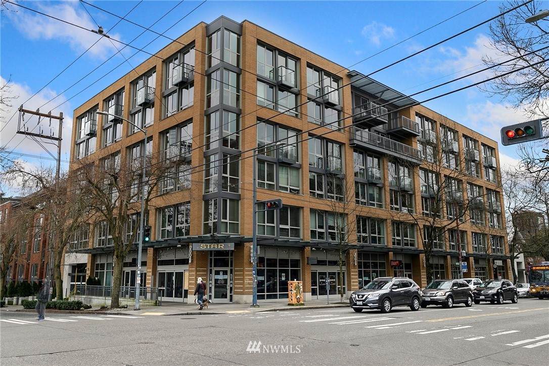 530 Broadway - Photo 1