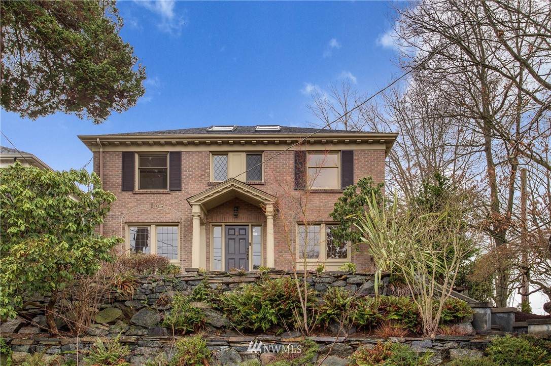 1921 Bigelow Avenue - Photo 1